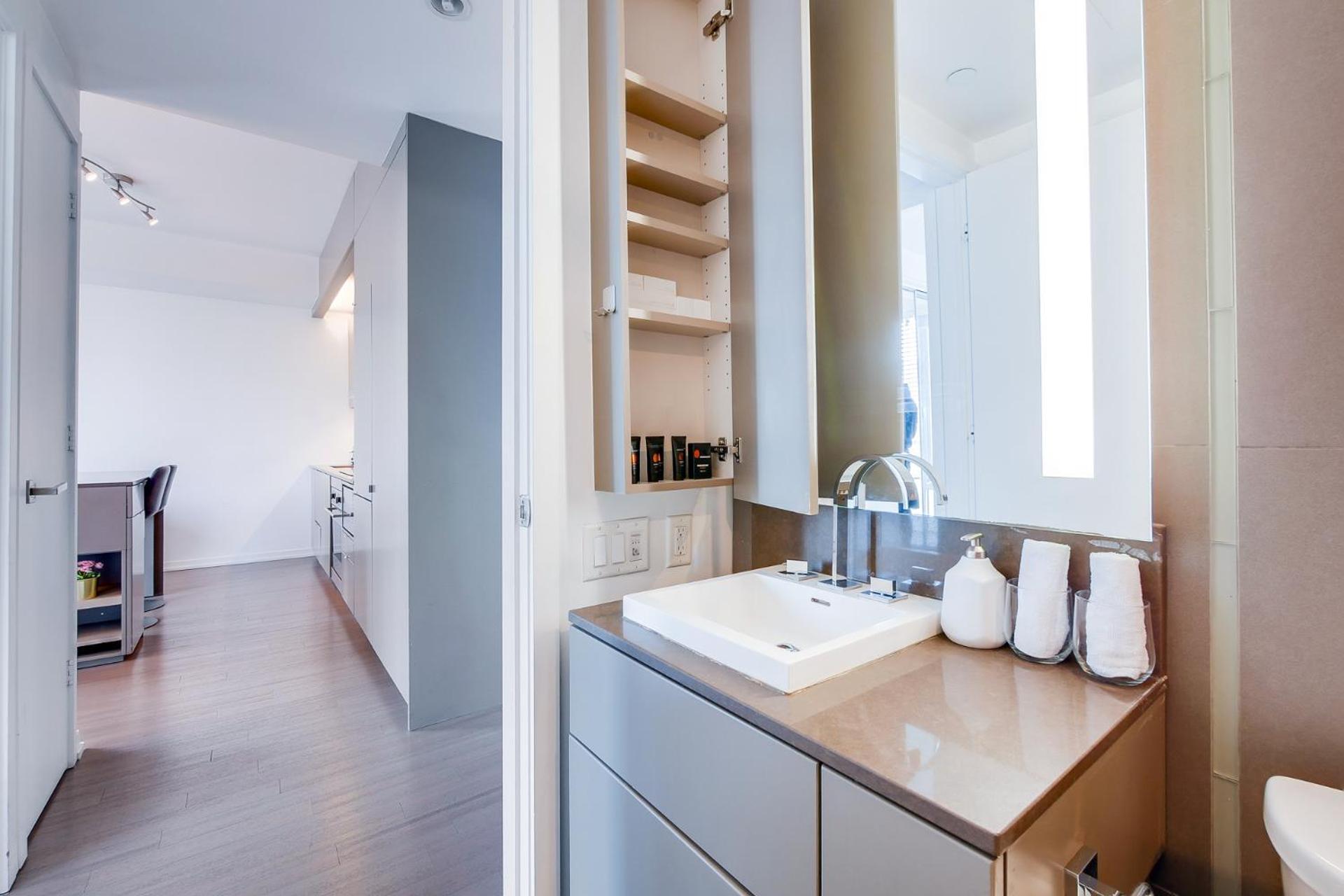 1Br Condo - City View, Near Cn Tower & Rogers Center 토론토 외부 사진