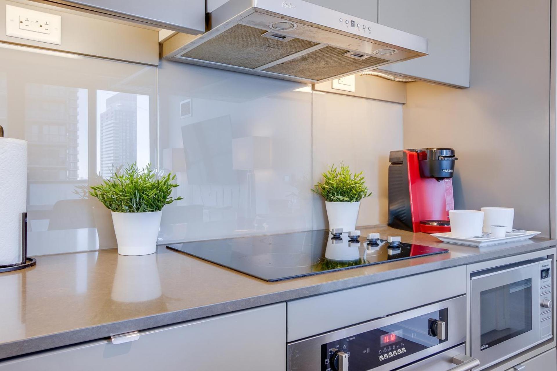 1Br Condo - City View, Near Cn Tower & Rogers Center 토론토 외부 사진